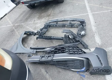 2023 Kia Sportage Plug-In Hybrid X-Line from USA, damaged, VIN KNDPYDAH1P7084060